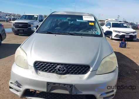 2003 Toyota Matrix Standard z USA, uszkodzony, nr VIN 2T1KR32E33C045761